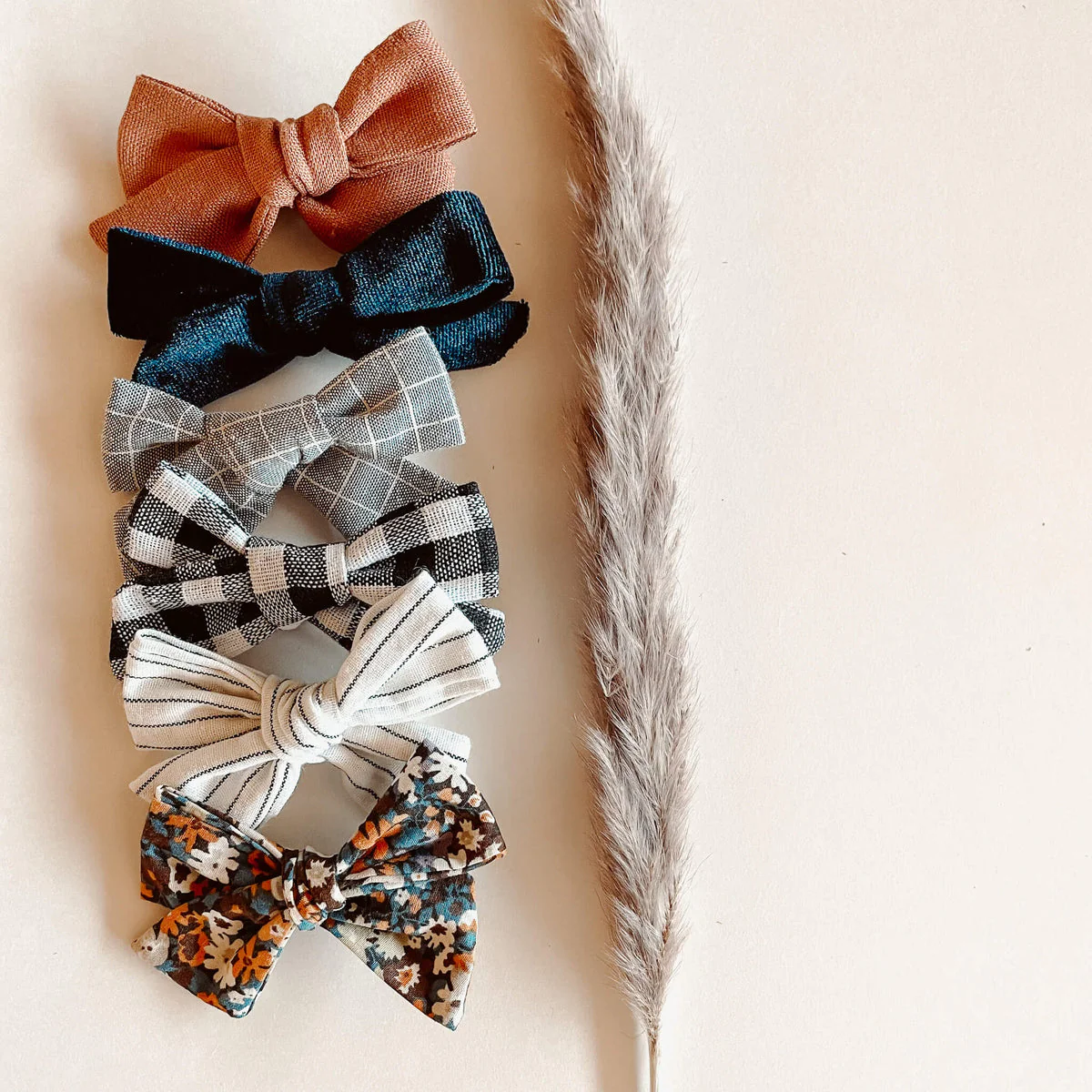 6 Piece Bow Set - Winter Wind by Moon + Mystics - Image 2