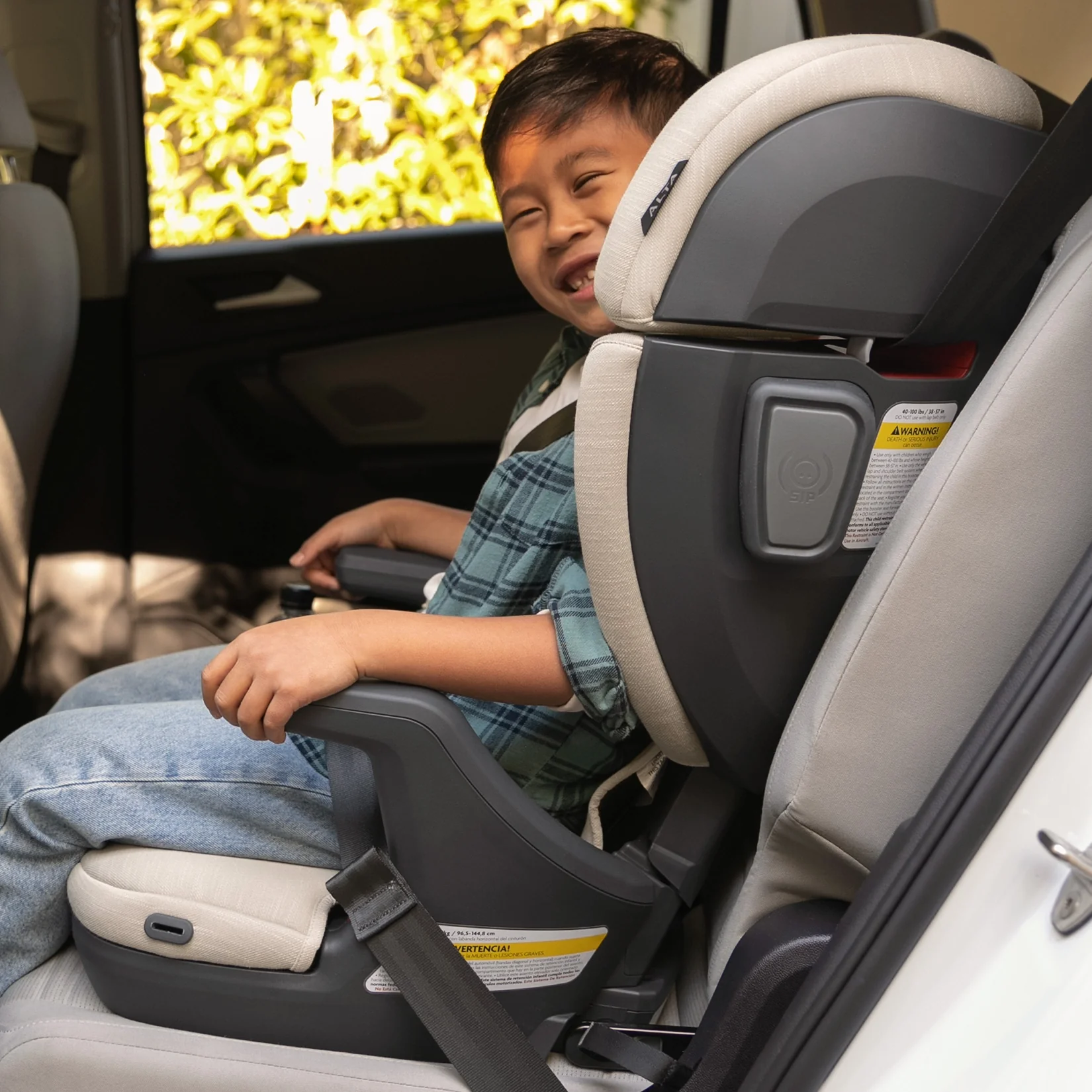Alta V2 Booster Seat by UPPAbaby - Image 2