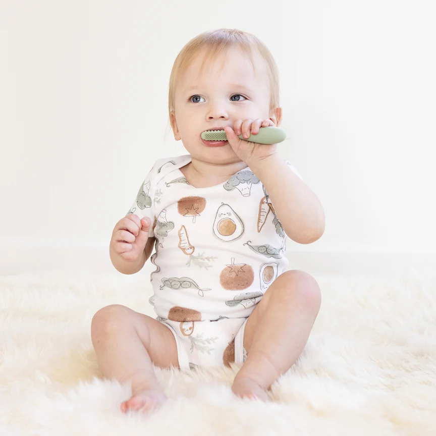Baby Led Toothbrush by EZPZ - Image 16