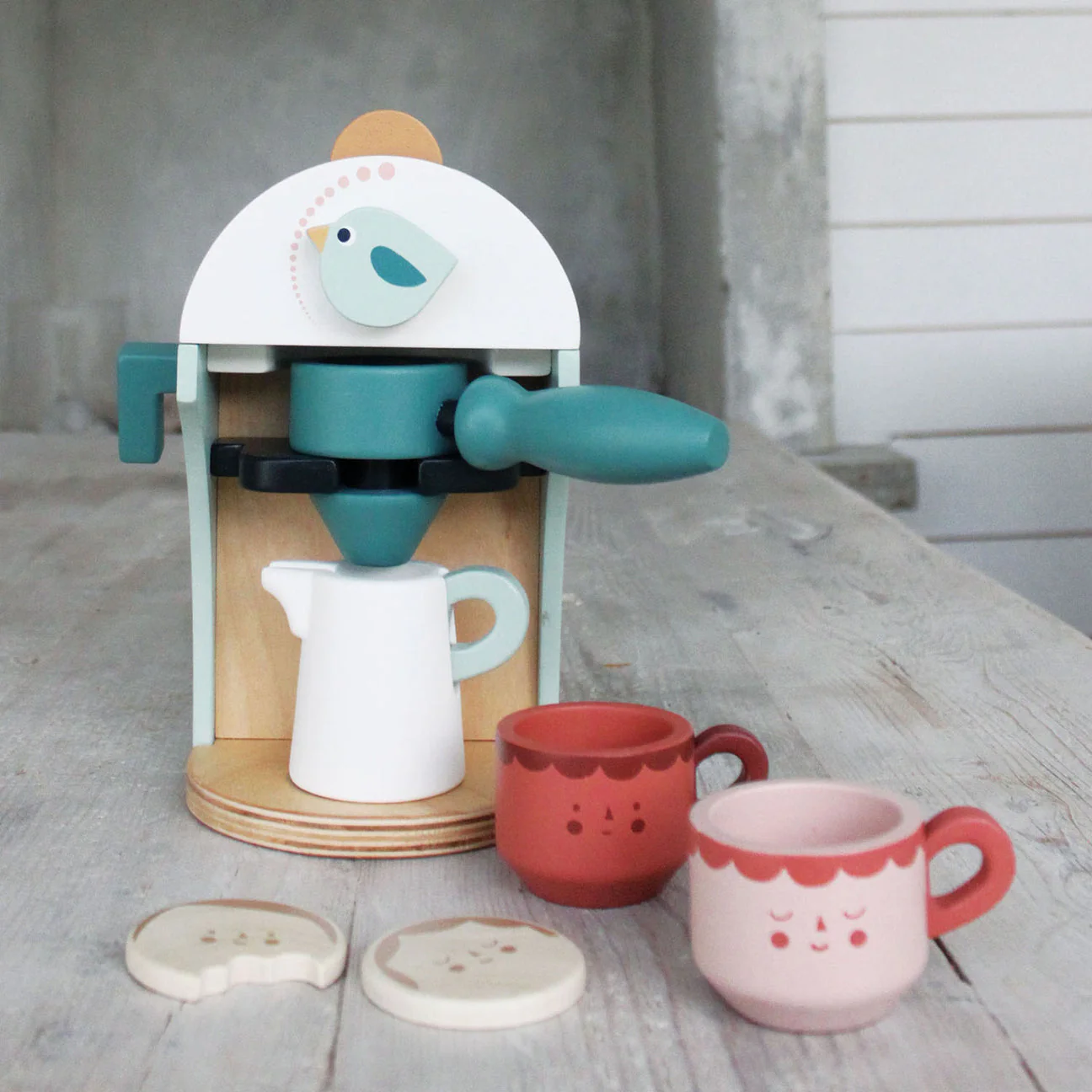 Babyccino Maker Wooden Toy Set by Tender Leaf Toys - Image 6