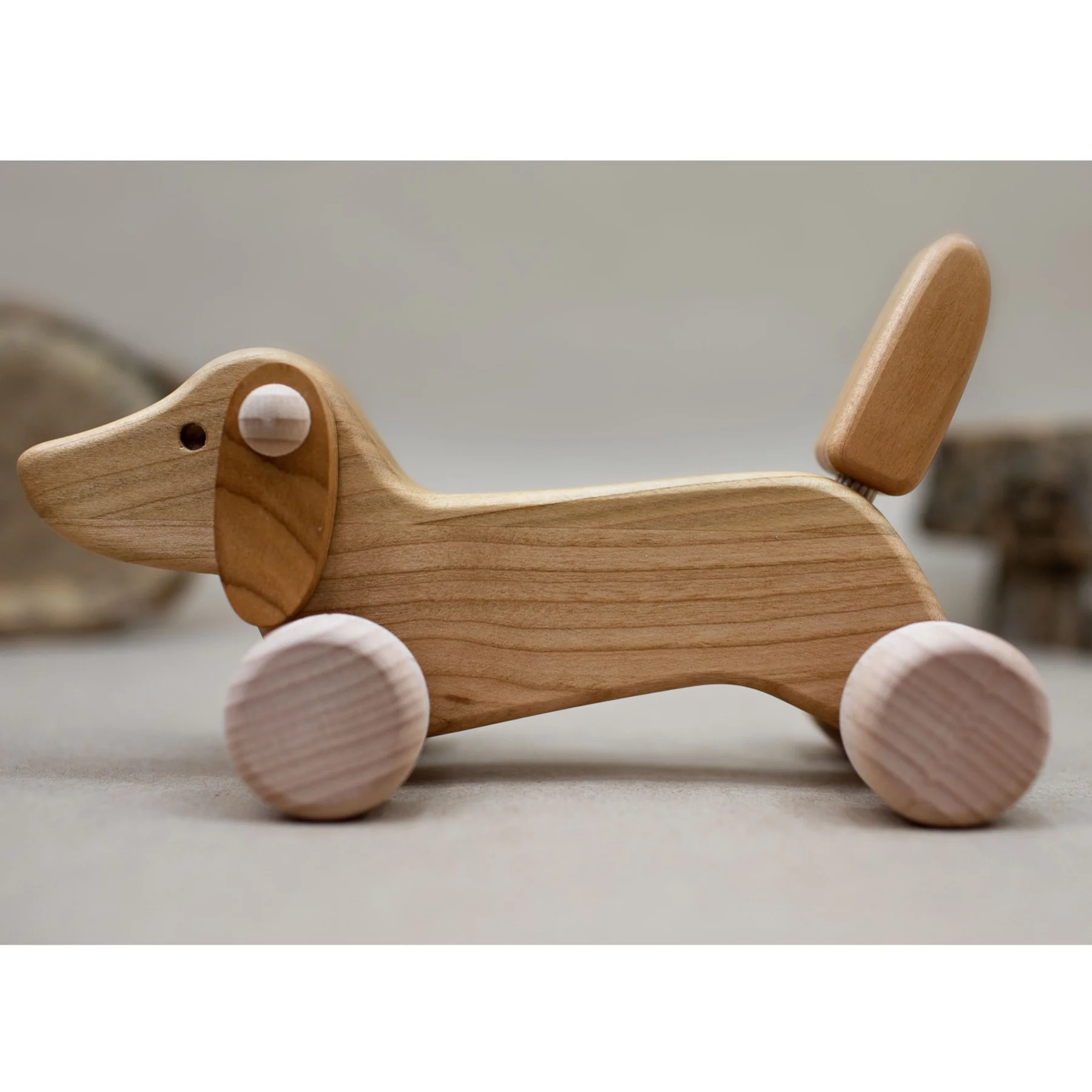 Bajo Dachschund Puppy Pull Toy - Natural by Little Poland Gallery - Image 2