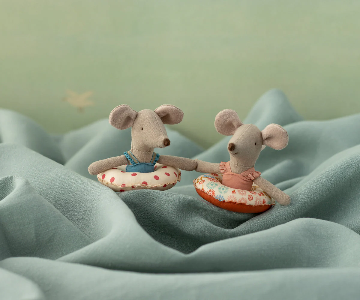 Beach Mouse with Float, Little Sister - Red Dot by Maileg - Image 2
