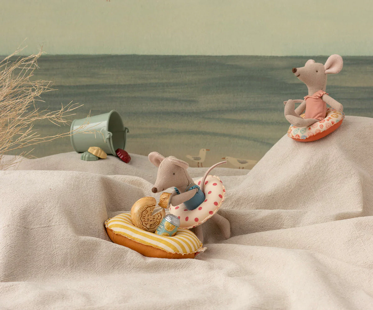Beach Mouse with Float, Little Sister - Red Dot by Maileg - Image 4