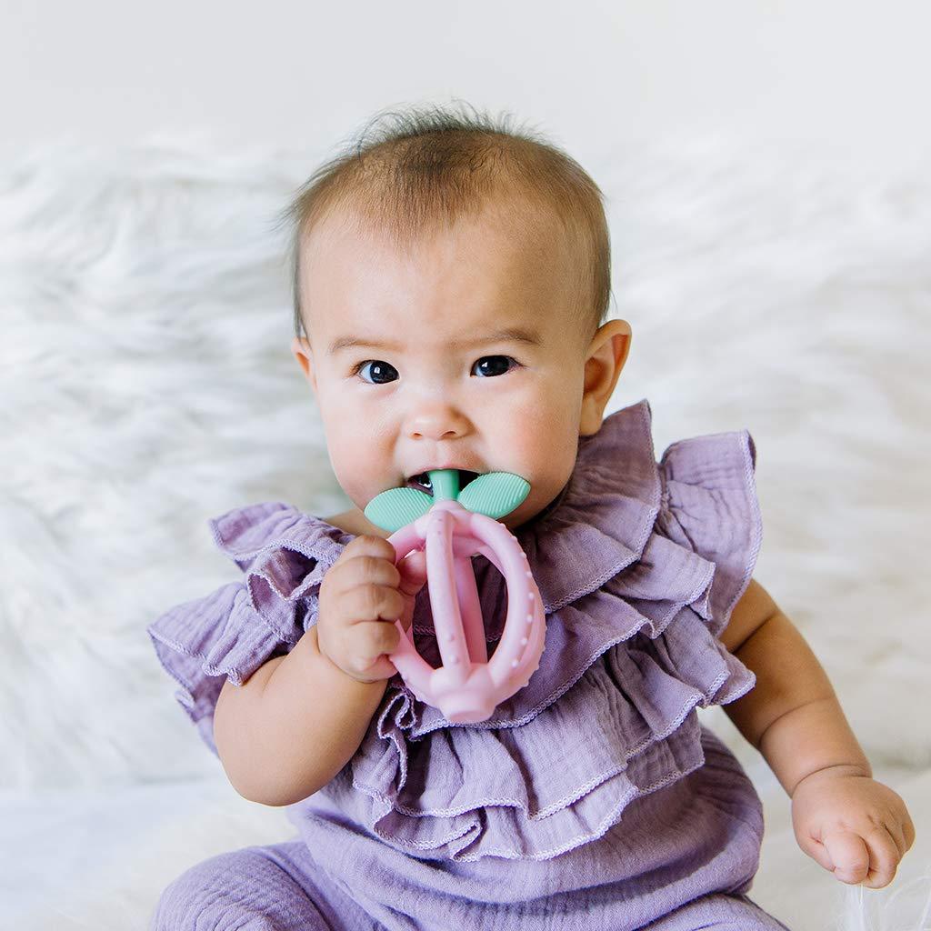 Bitzy Biter Teether Ball by Itzy Ritzy - Image 2