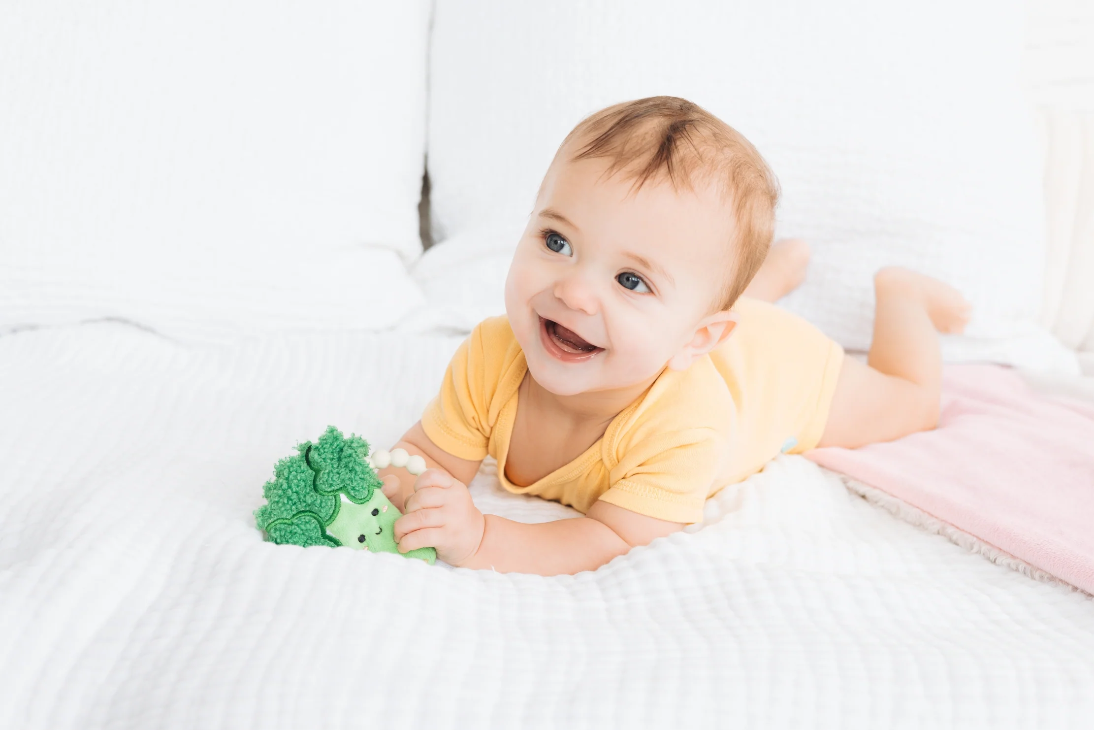 Broccoli Crinkle Baby Teether by Pearhead - Image 5