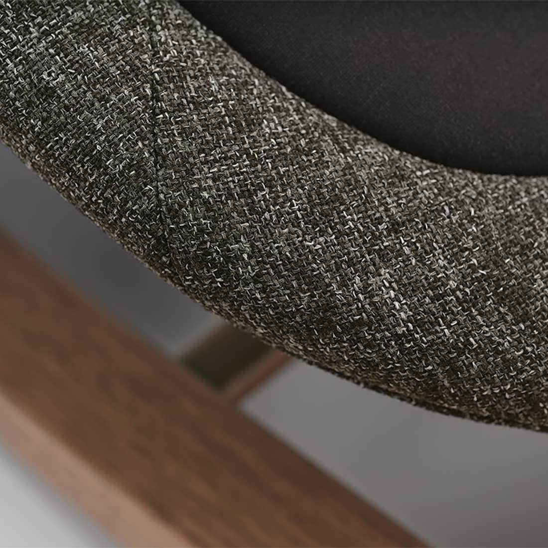 Bryn High Chair + Newborn Rocker Seat by Nuna - Image 32