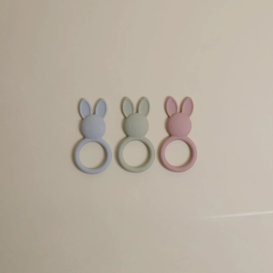 Bunny Teether by Mushie & Co - Image 2