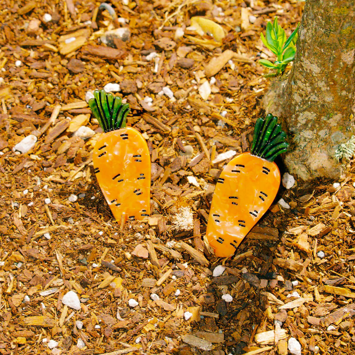 Carrot Alligator Hair Clip Set by Jenny Lemons - Image 8
