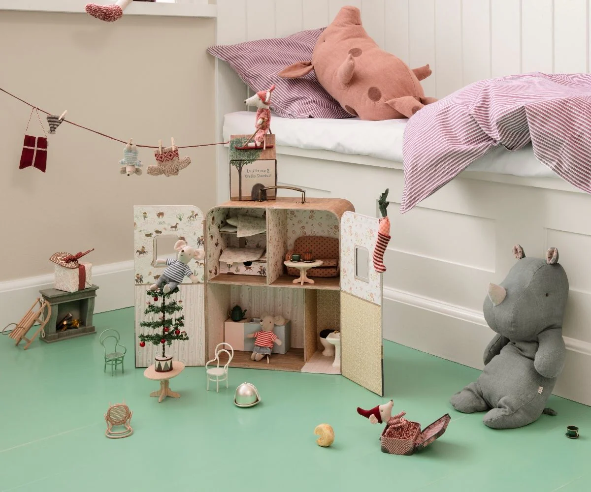 Christmas Mouse, Baby in Suitcase by Maileg - Image 3
