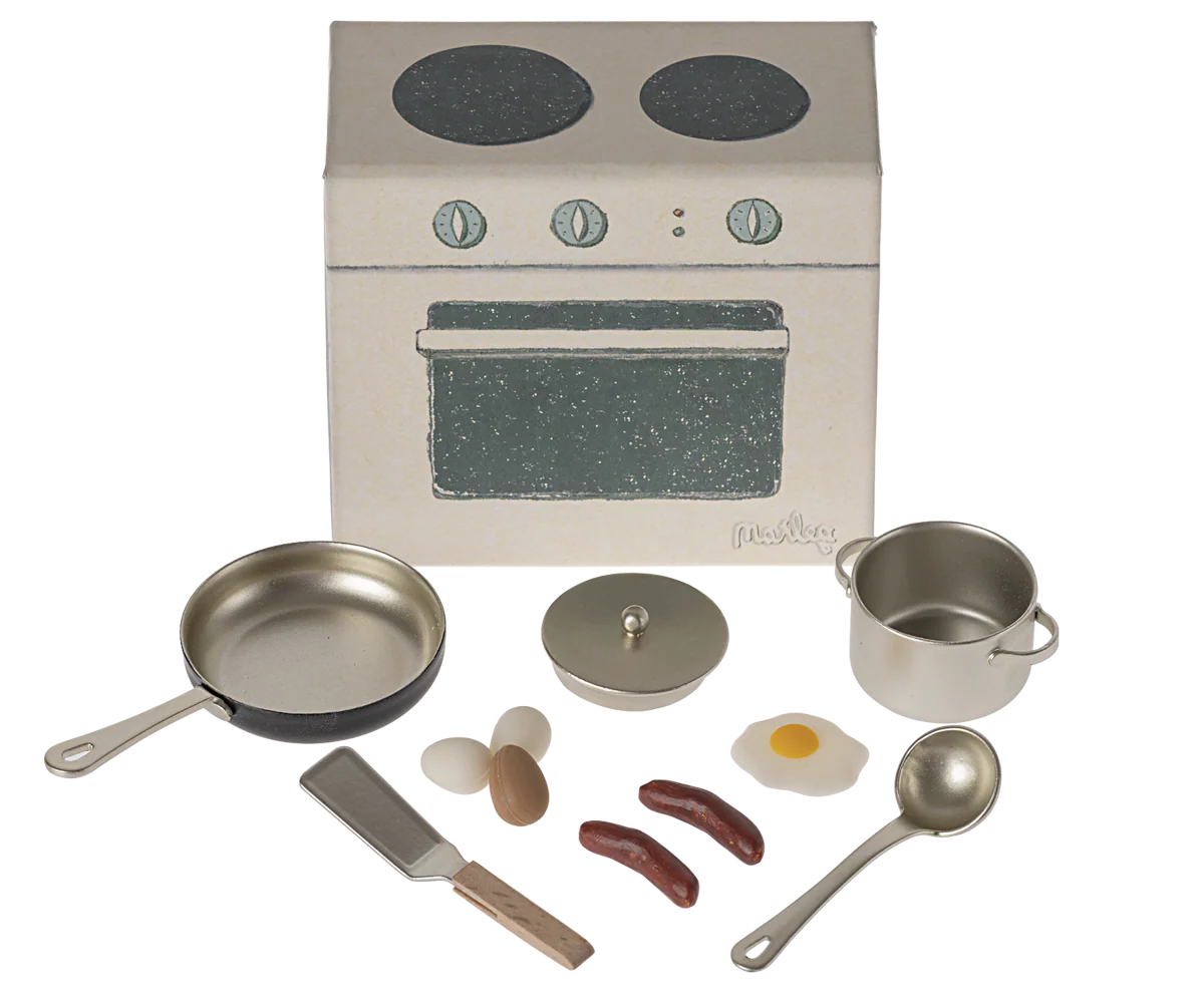 Cooking Set by Maileg - Image 4