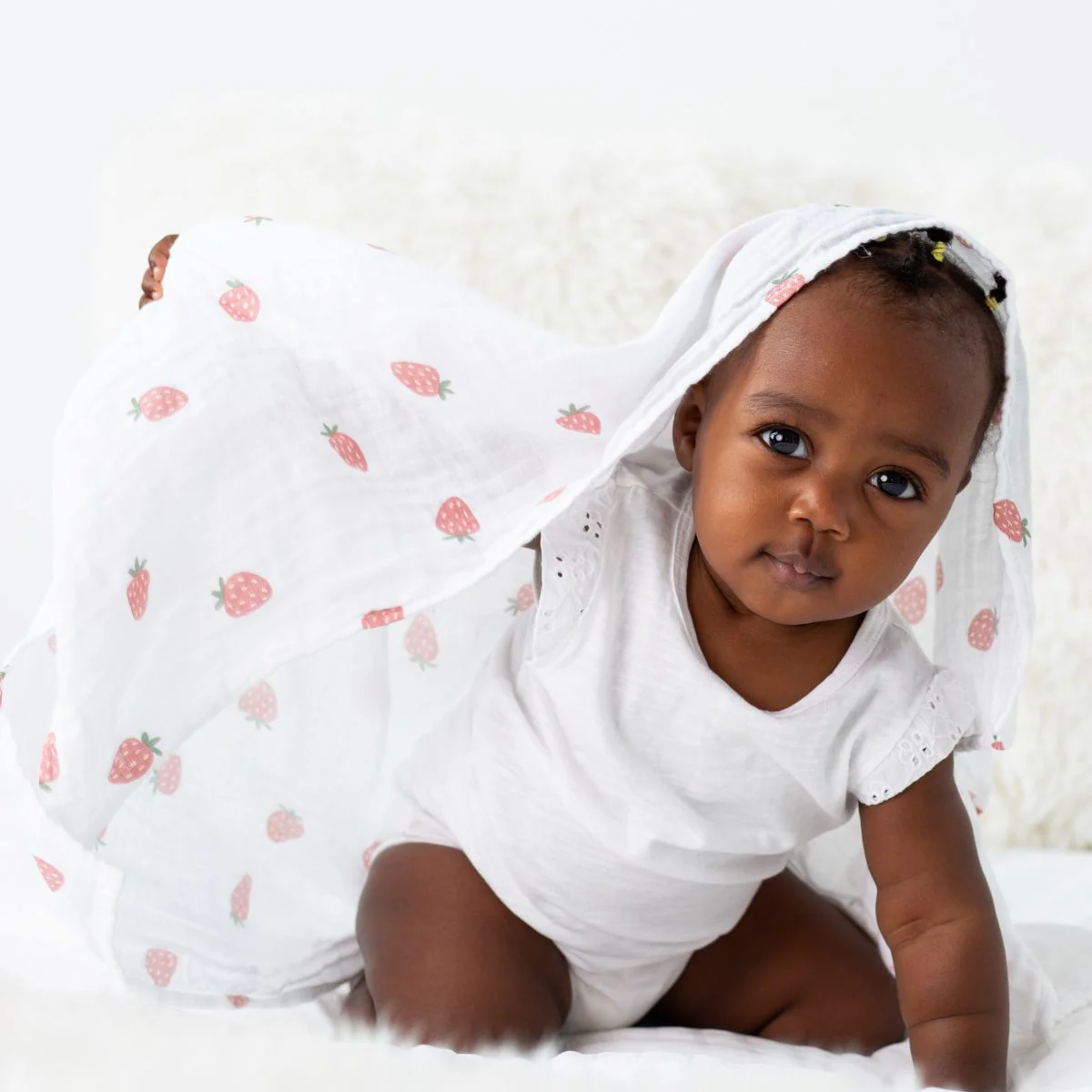 Cotton Muslin Swaddle - Strawberries by Lulujo - Image 4