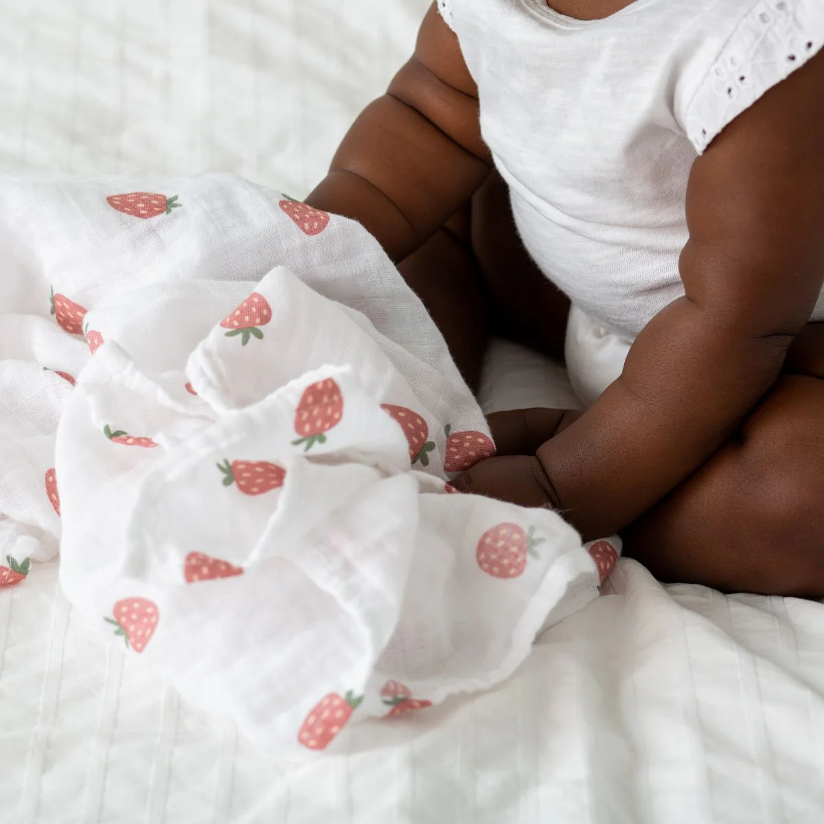 Cotton Muslin Swaddle - Strawberries by Lulujo - Image 5