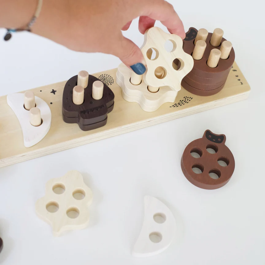 Count and Stack Toy by Wee Gallery - Image 5