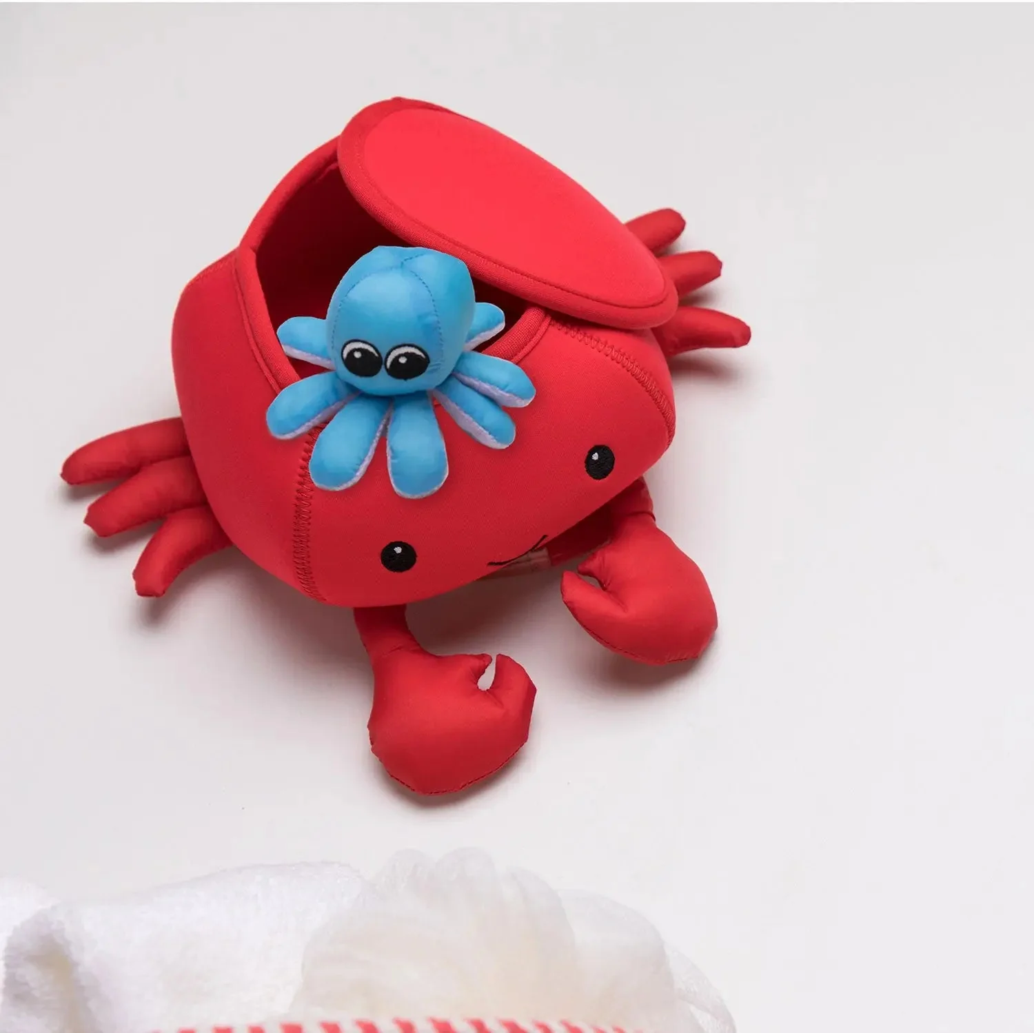 Crab Floating Fill N Spill Bath Toy by Manhattan Toy - Image 3
