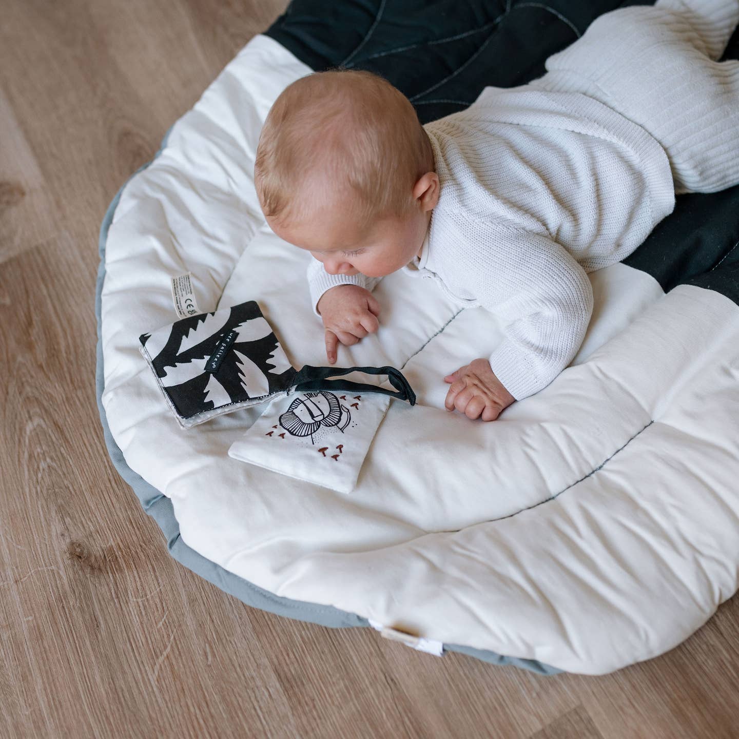 Crinkle Pages Stroller Toy - Wild by Wee Gallery - Image 7