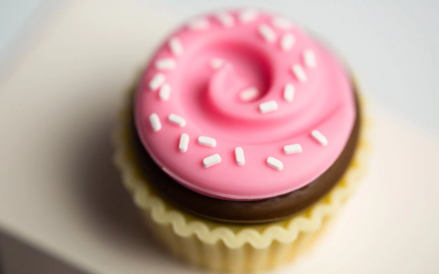 Cupcake Van by Candylab Toys - Image 6