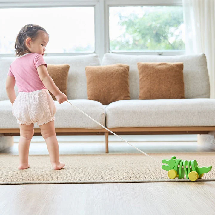 Dancing Alligator Pull Toy by Plan Toys - Image 4