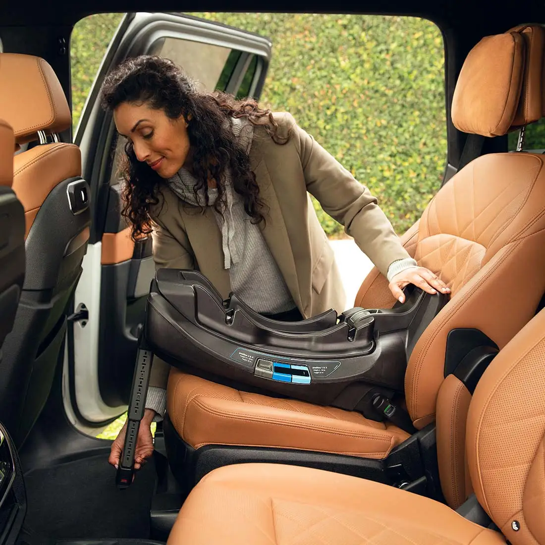 Demi Next + Pipa Aire RX Travel System by Nuna - Image 2