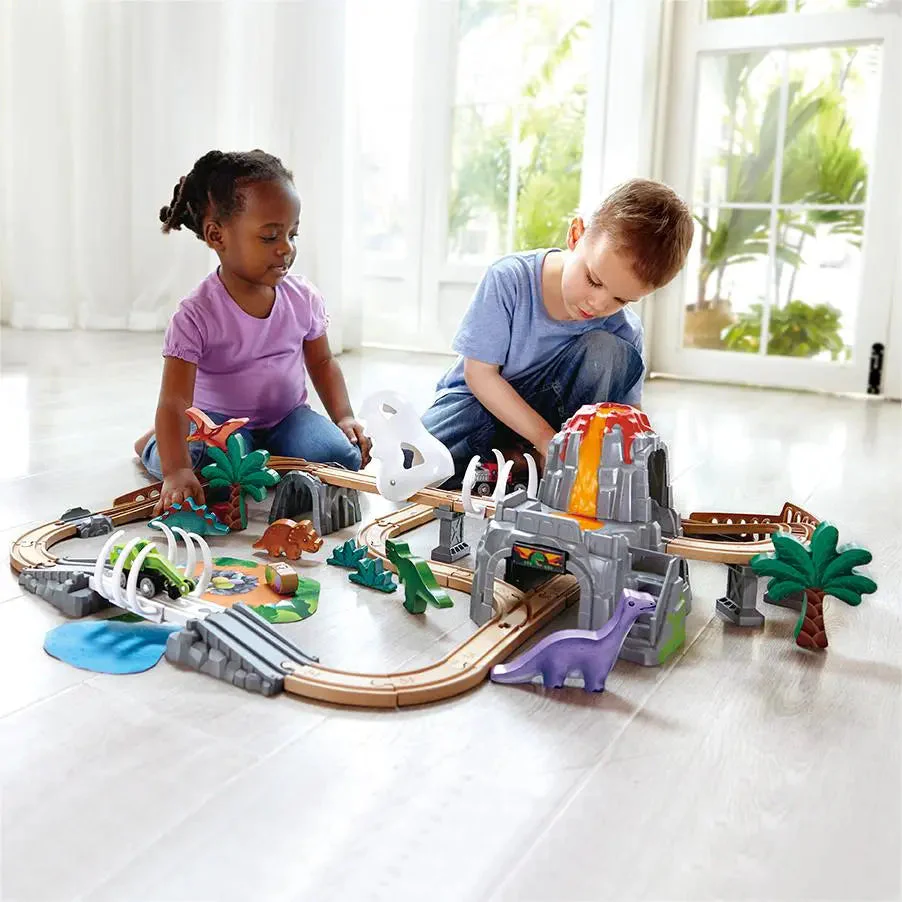 Dinosaur Railway Adventure Set by Hape - Image 2