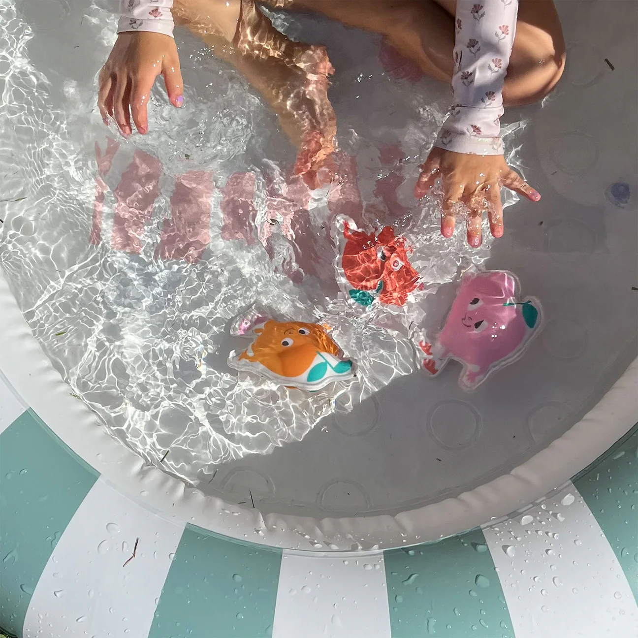 Dive Buddies Set of 3 - Poppy the Peach by Sunnylife - Image 4