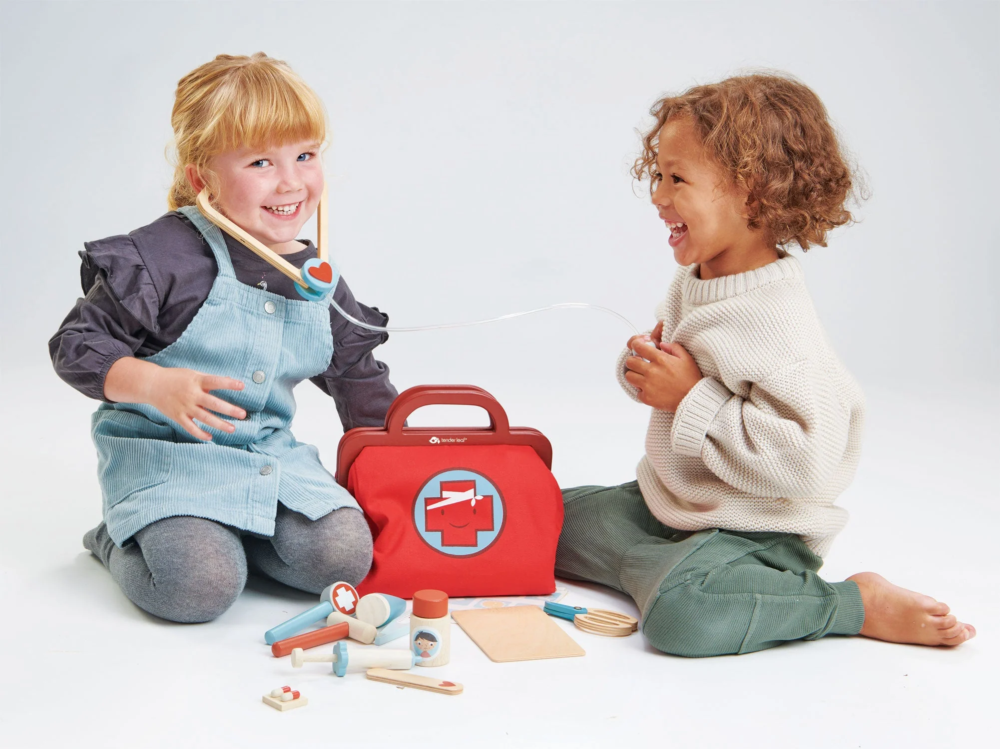 Doctor's Bag by Tender Leaf Toys - Image 6