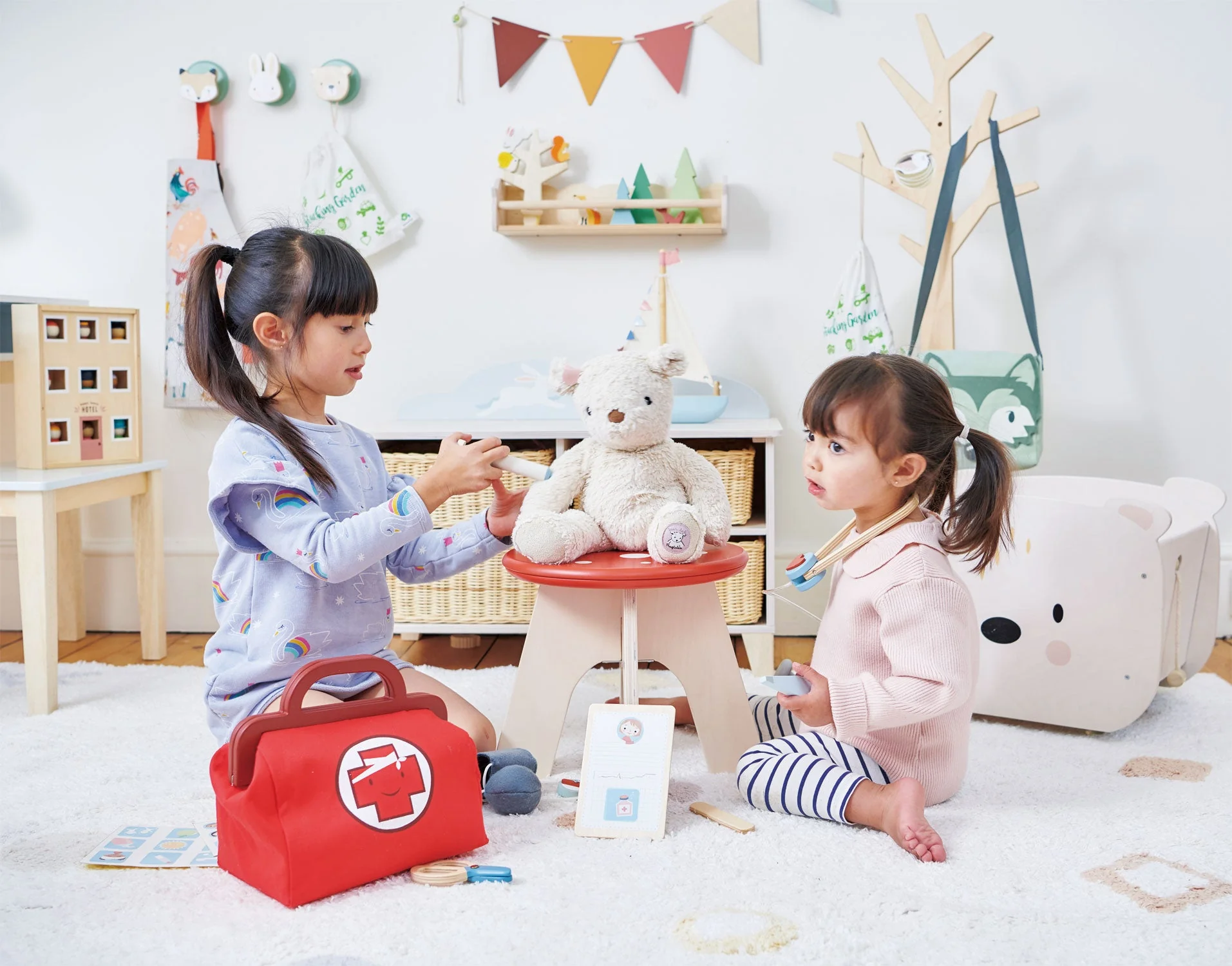 Doctor's Bag by Tender Leaf Toys - Image 7