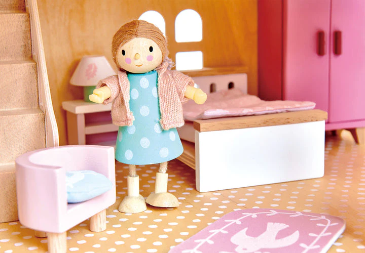Dolls House Bedroom Wooden Furniture by Tender Leaf Toys - Image 7