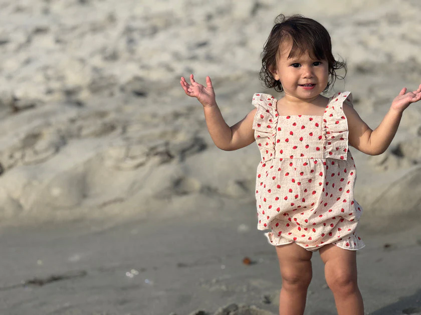 Ellie Set - Oatmeal Strawberries by Vignette - Image 3