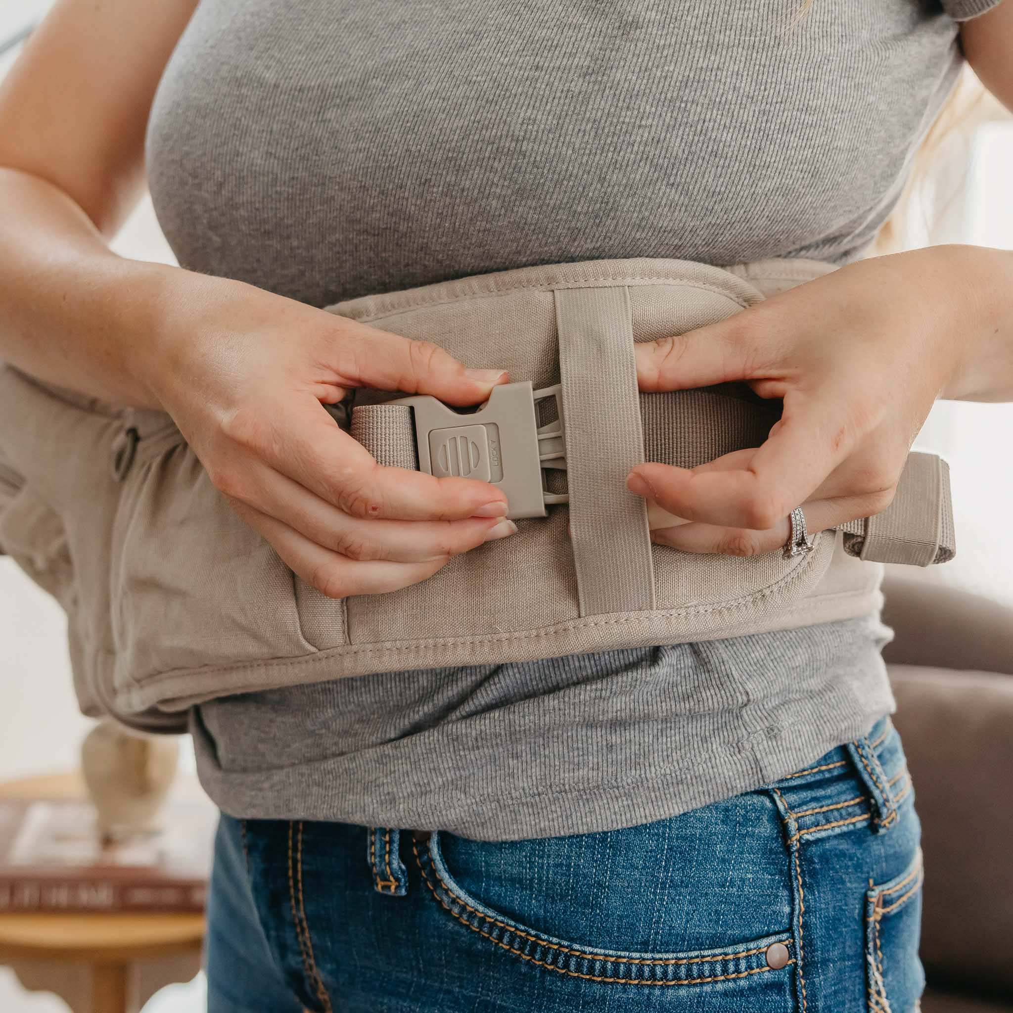 Everyday Hip Carrier by Copper Pearl - Image 16