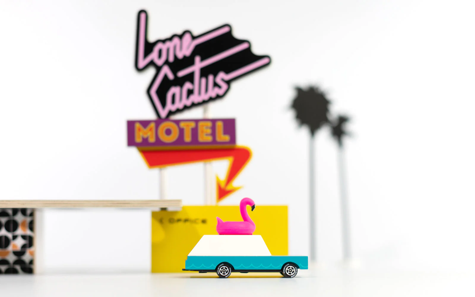Flamingo Wagon by Candylab Toys - Image 5