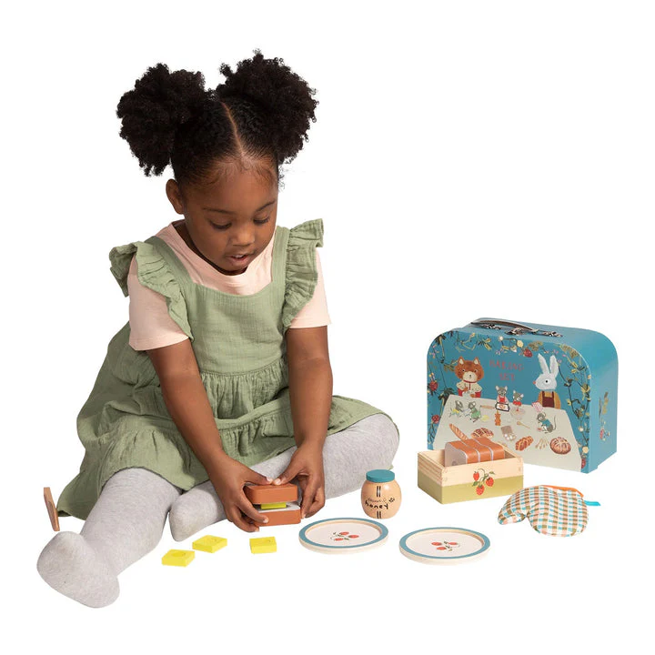 Forest Tales Baking Set by Manhattan Toy - Image 8