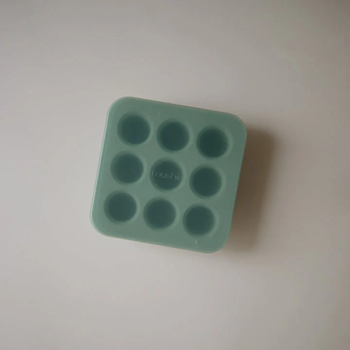 Fresh Food Feeder Freezer Tray by Mushie & Co - Image 9