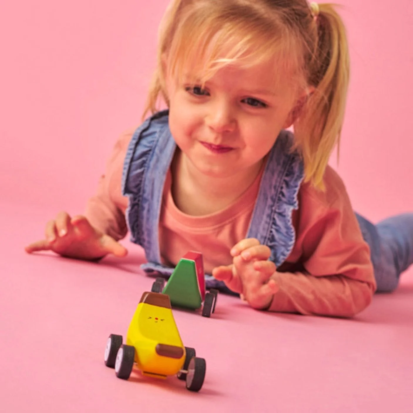 Fruit-Fun Pullback Cars (1 Unit Assorted) by Kikkerland - Image 3
