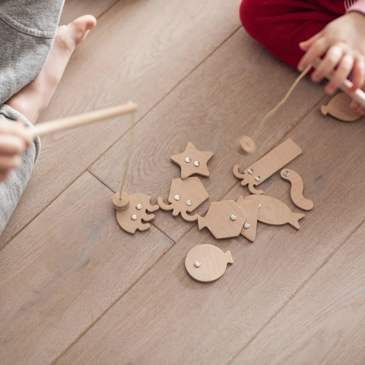 Geometric Fish Wooden Game with Magnets - Natural Finish by Babai - Image 2