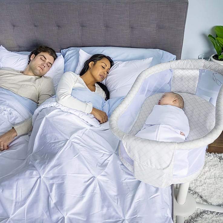HALO BassiNest Next Generation Essentia Series Bassinet - Image 3