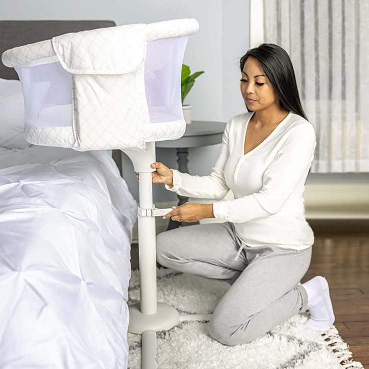 HALO BassiNest Next Generation Essentia Series Bassinet - Image 5
