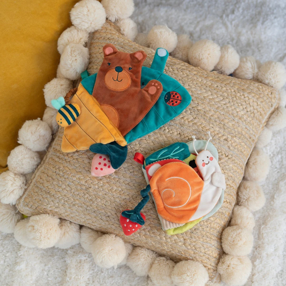 Happy Hive Sensory Book by Manhattan Toy - Image 6