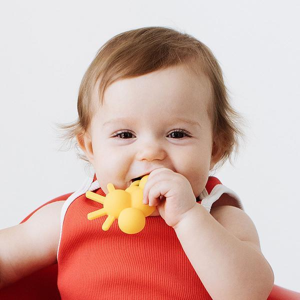 Hello Sunshine Teether by Doddle & Co - Image 3