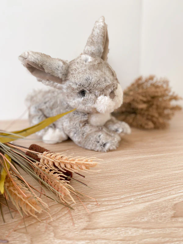 Hopper Hare by Mon Ami - Image 2