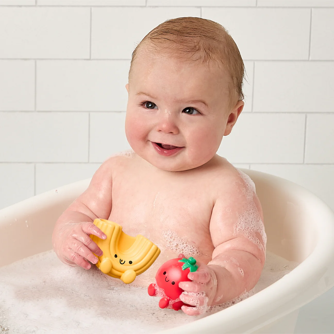 Itzy Splash Pals Bath and Water Toys - Pasta by Itzy Ritzy - Image 2