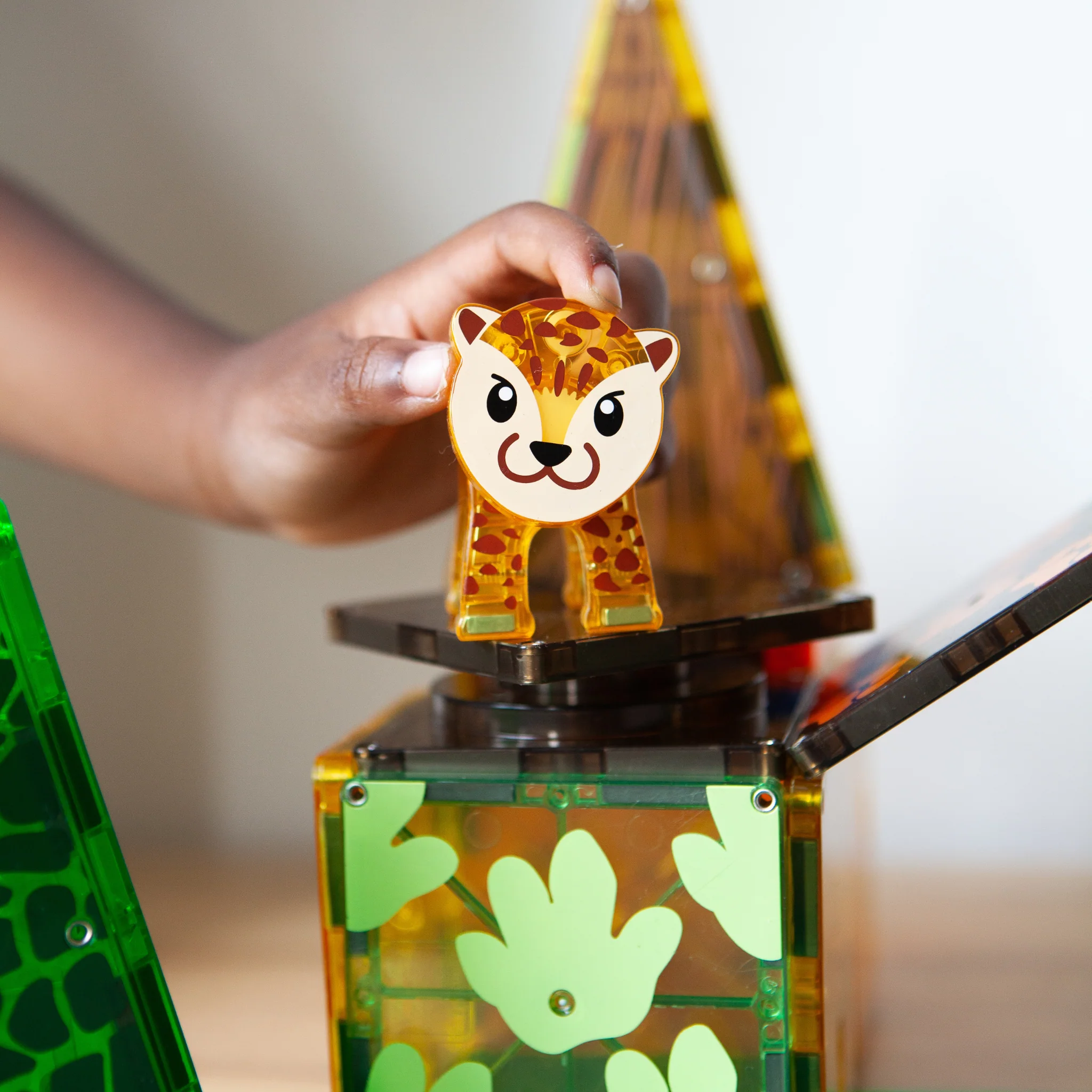 Jungle Animals 25 Piece Set by Magna-Tiles - Image 3