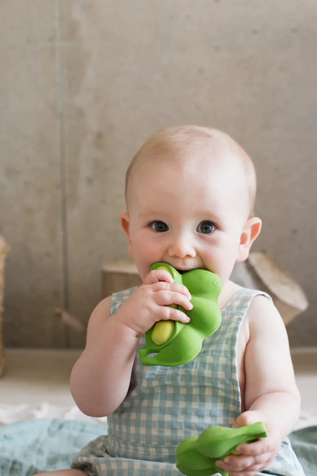 Keiko the Edamame Teether by Oli & Carol - Image 4