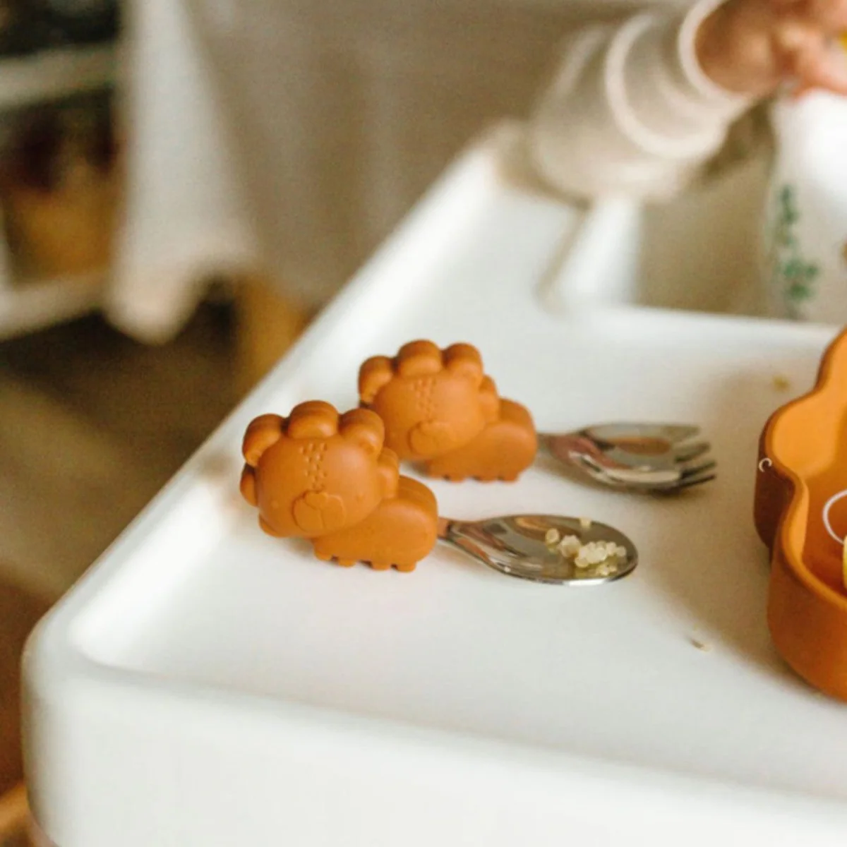 Learning Spoon & Fork - Lion by Loulou Lollipop - Image 2