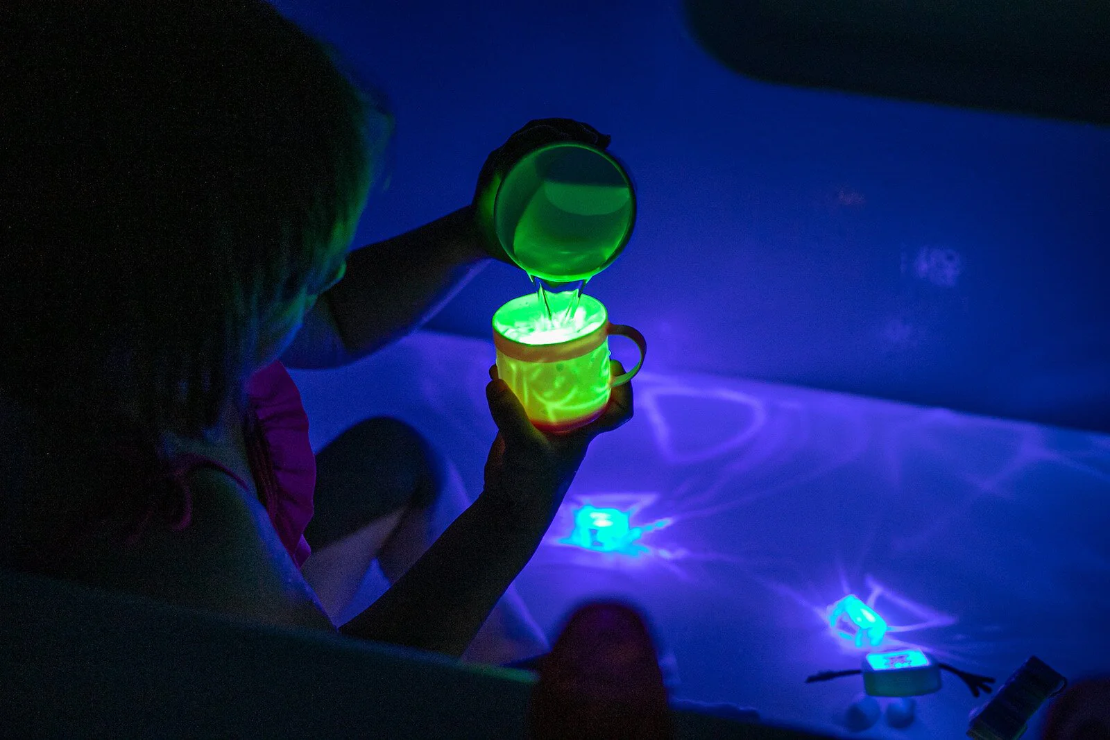 Light Up Cubes Set of 4 by Glo Pals - Image 3