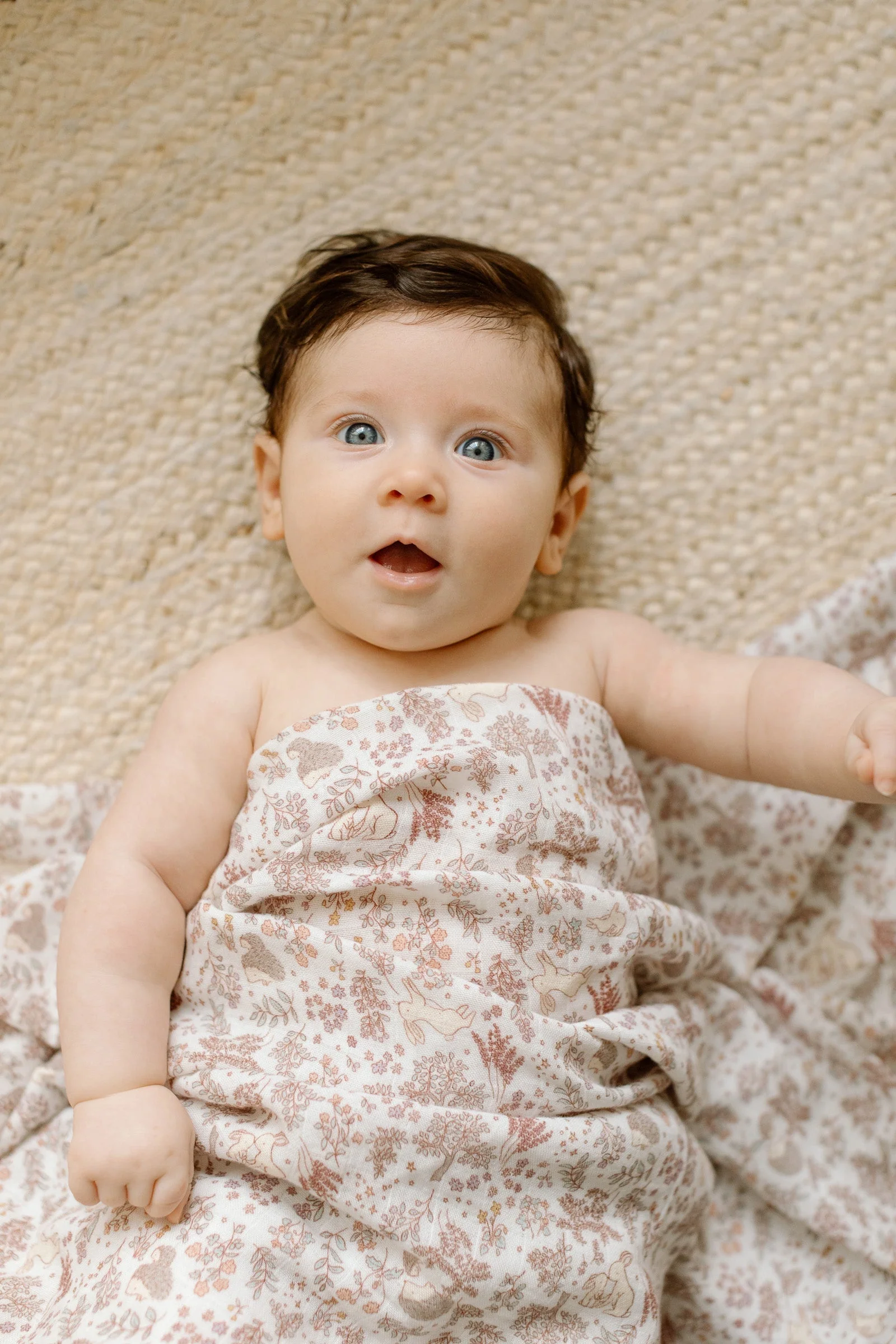 Luxe Muslin Swaddle - Hedgehog Forest by Loulou Lollipop - Image 3