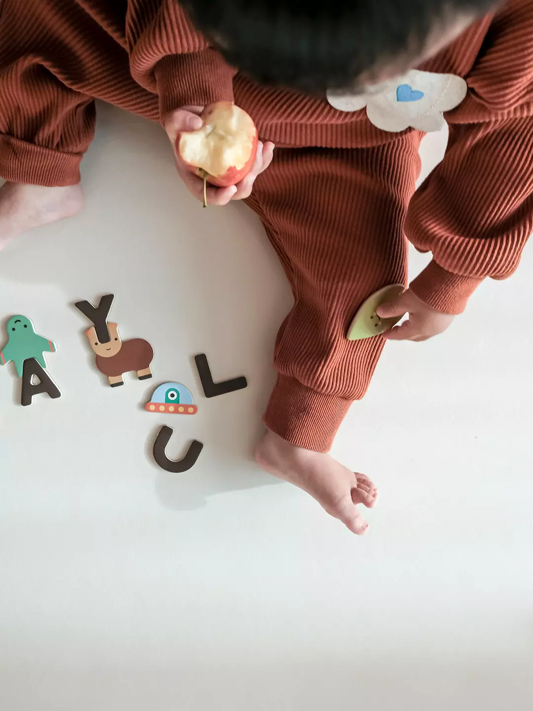 Magnetic Alphabet Play Set by Oioiooi - Image 5