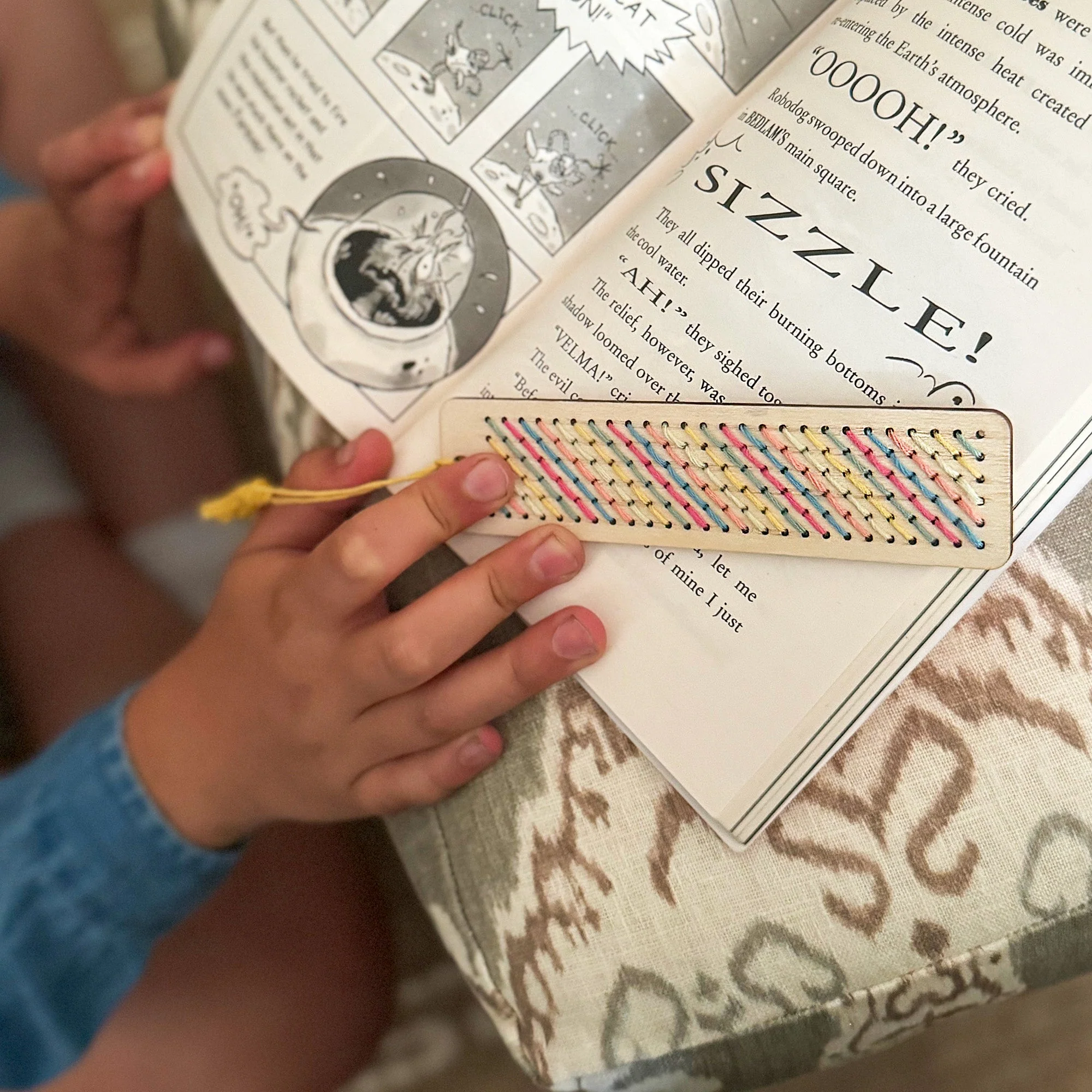 Make Your Own Stitched Tassel Bookmark Kit by Cotton Twist - Image 5