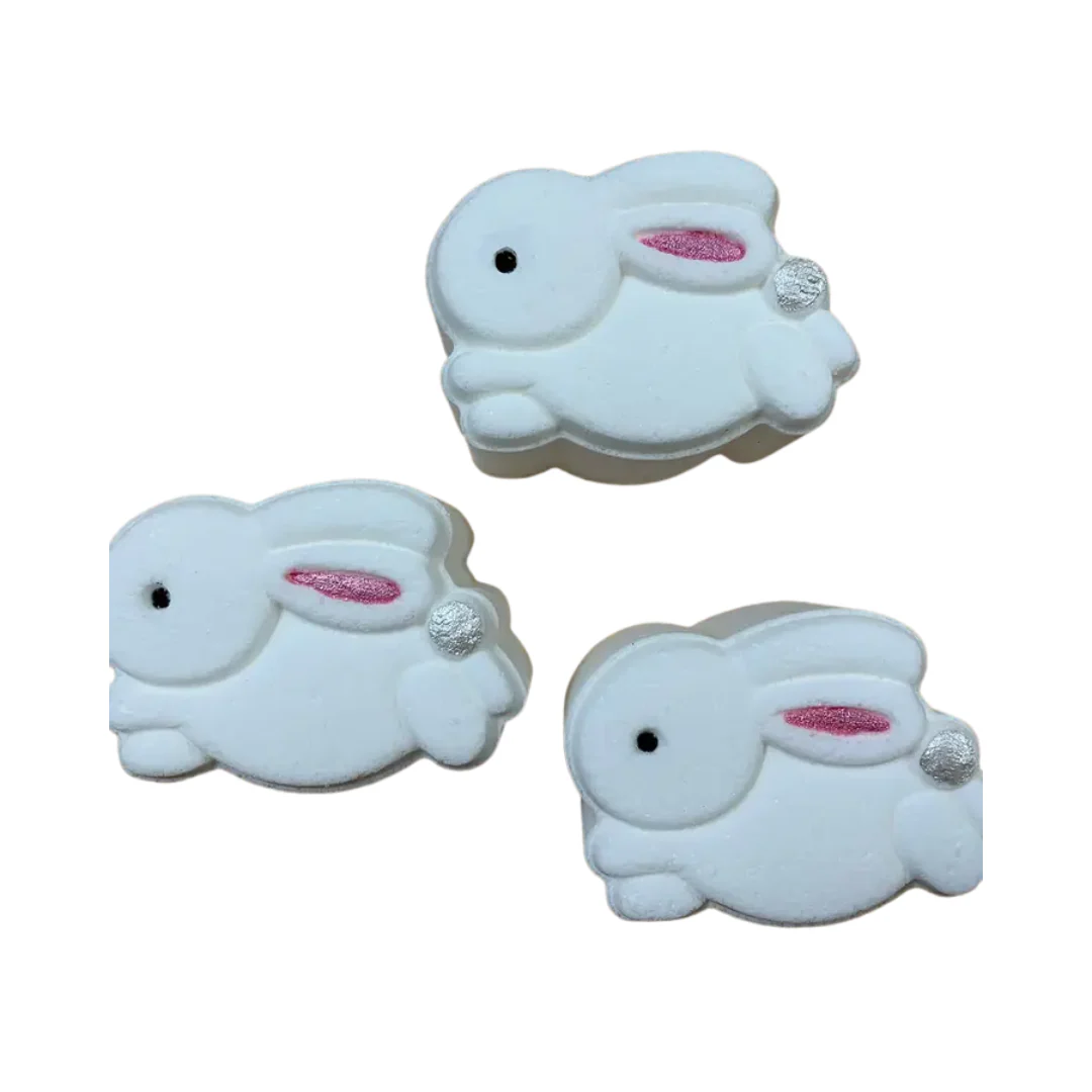 Mini Bunny Bath Bomb by Poppy & Thyme