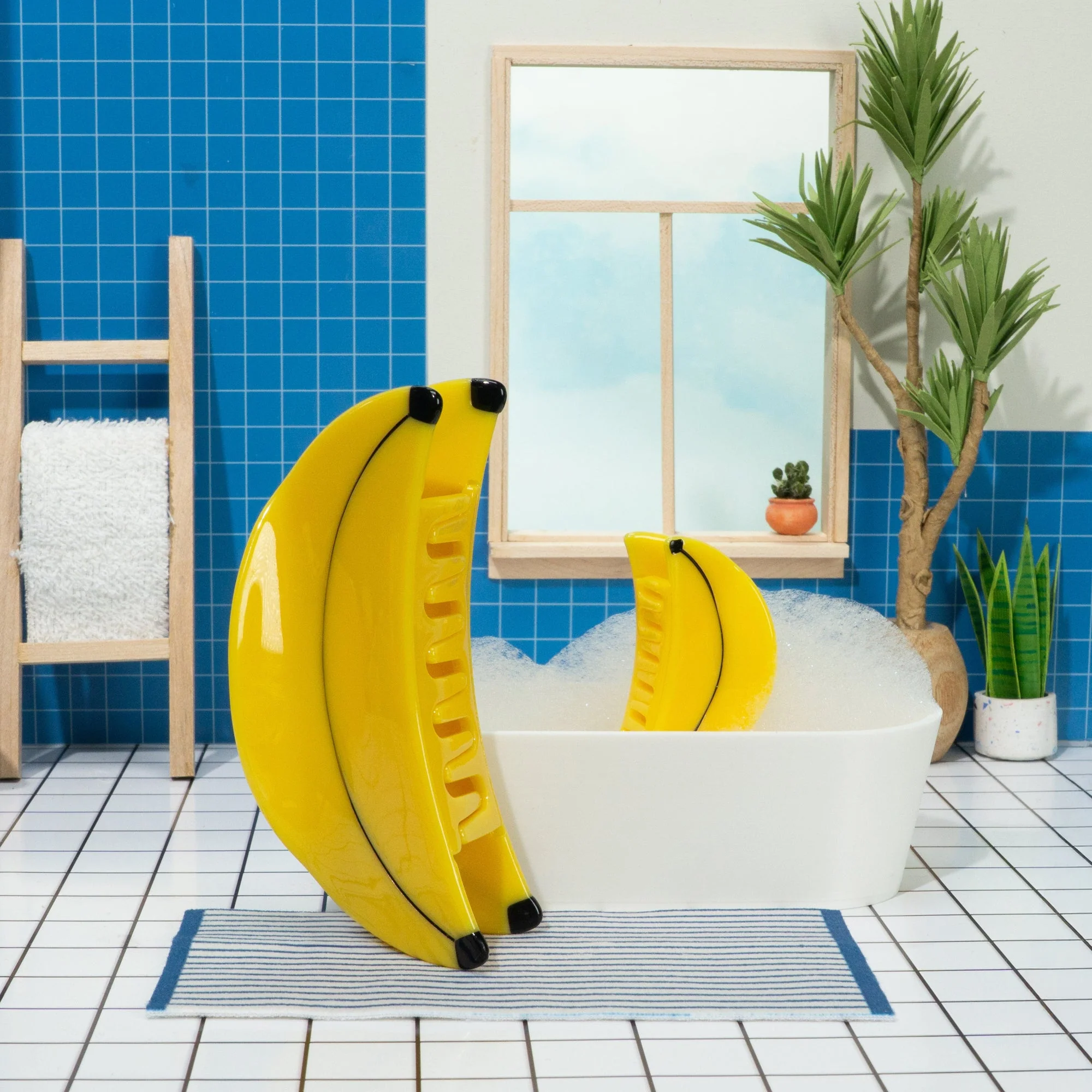 Mini & Me Hair Claw Clip Set - Banana by Jenny Lemons - Image 5