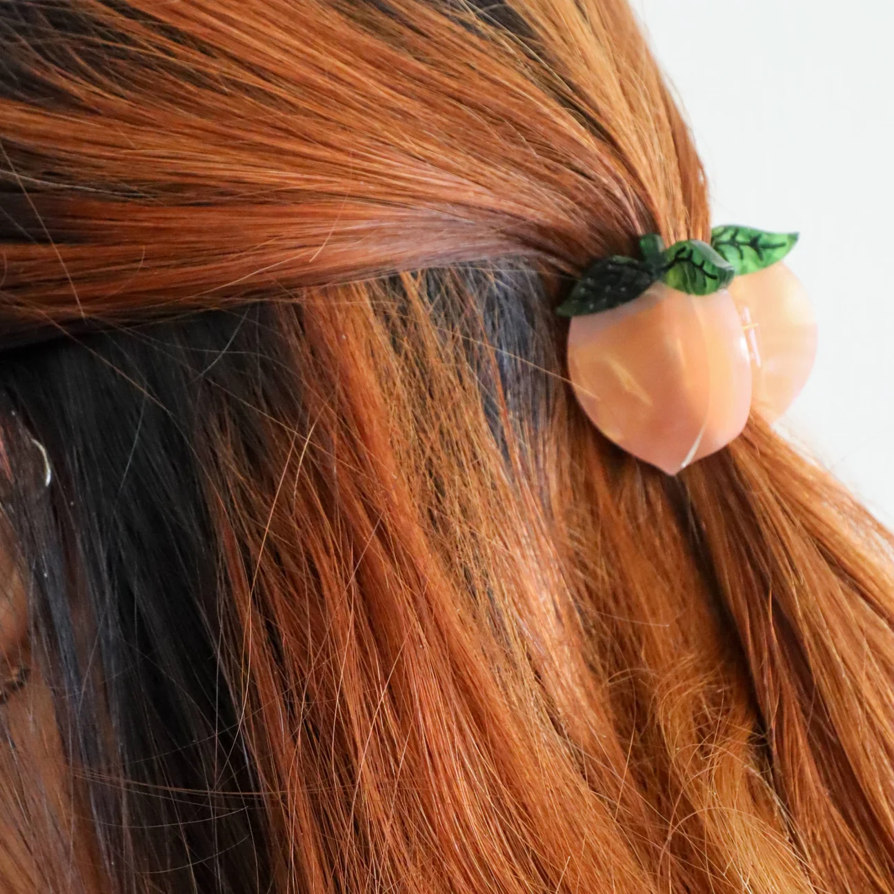 Mini Peach Hair Claw Clip by Jenny Lemons - Image 2